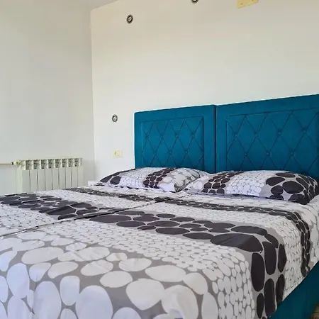 Papedoni 스플리트