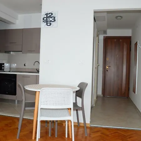 Papedoni Appartement *